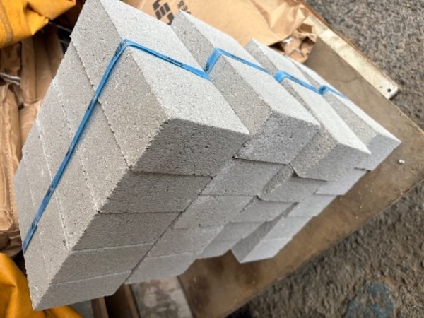 画像3: 【滋賀県内配達のみ】太陽エコブロックス　コンクリート　セメントレンガ　60x100x210 (3)